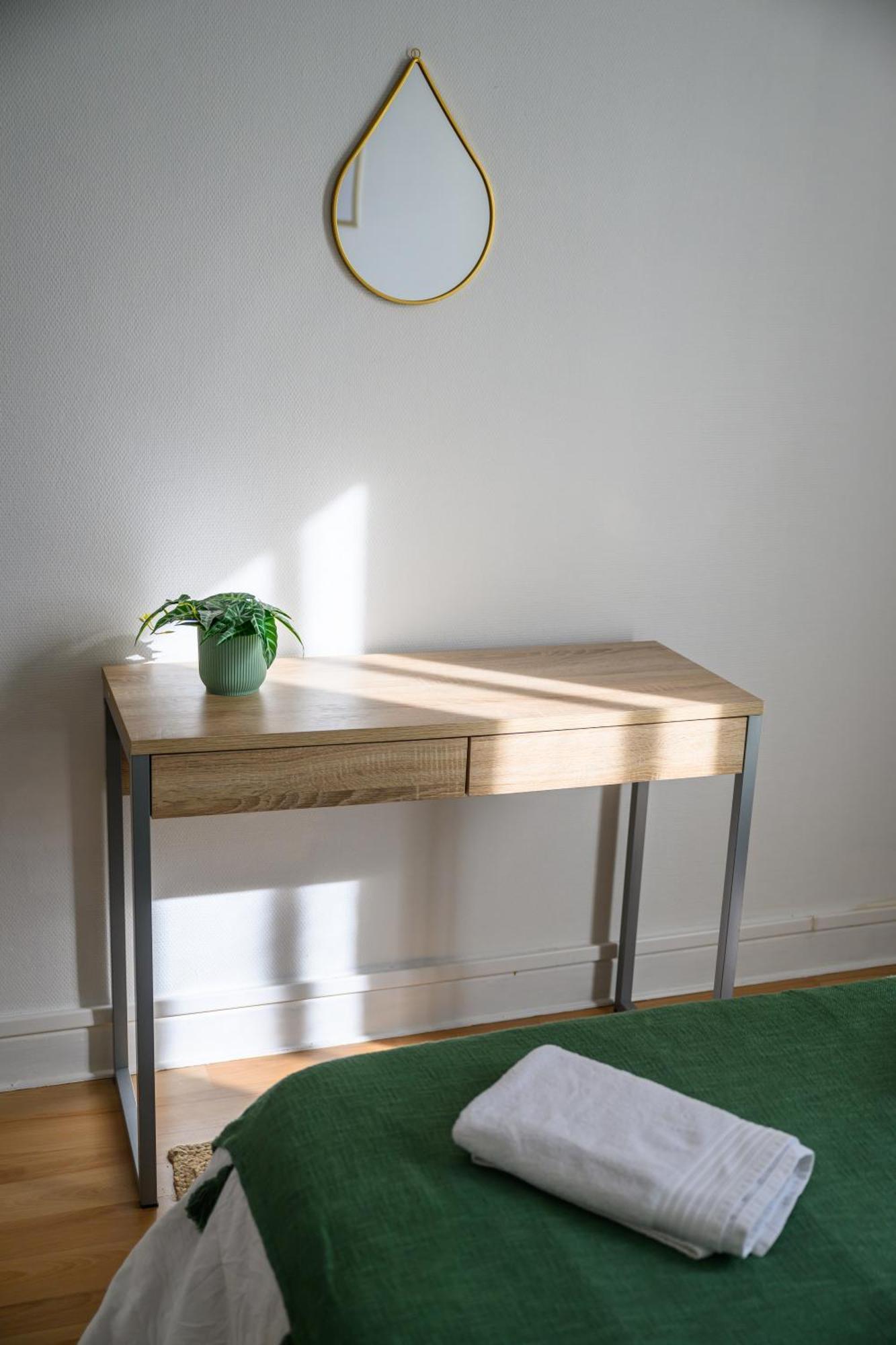 Grand Appartement Avec Balcon Hyper - Centre Tarbes Esterno foto