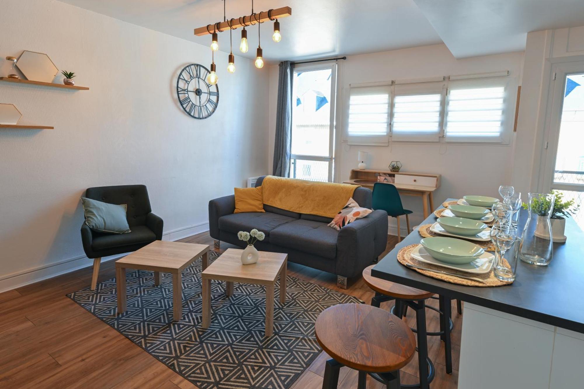 Grand Appartement Avec Balcon Hyper - Centre Tarbes Esterno foto